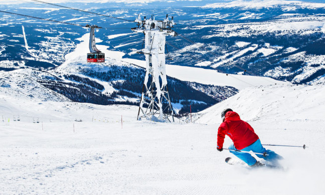 skiferie 2024 Billigt på ski og skirejser til 11 områder